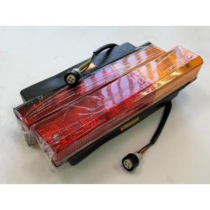 Фонарь задний Z-HX180-2(R) правый YTO 504-1304